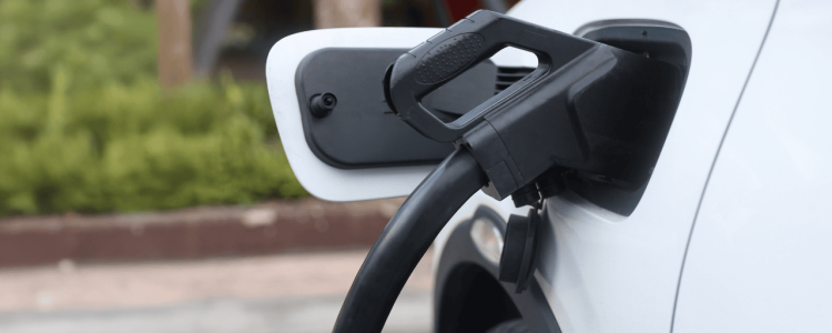 Akcyza na „miękkie hybrydy” – interpretacja ogólna Ministra Finansów kończy wieloletni spór